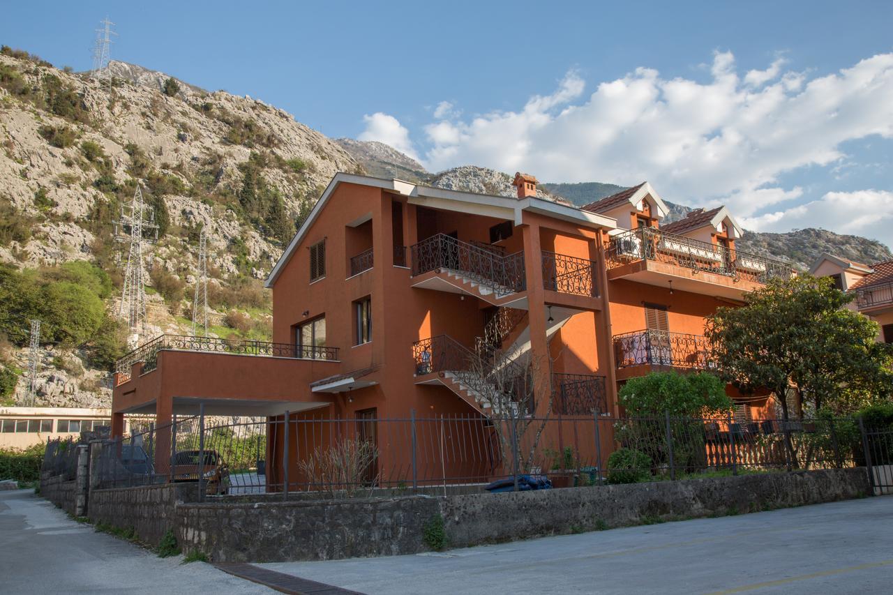 Apartment Damjan Kotor Extérieur photo